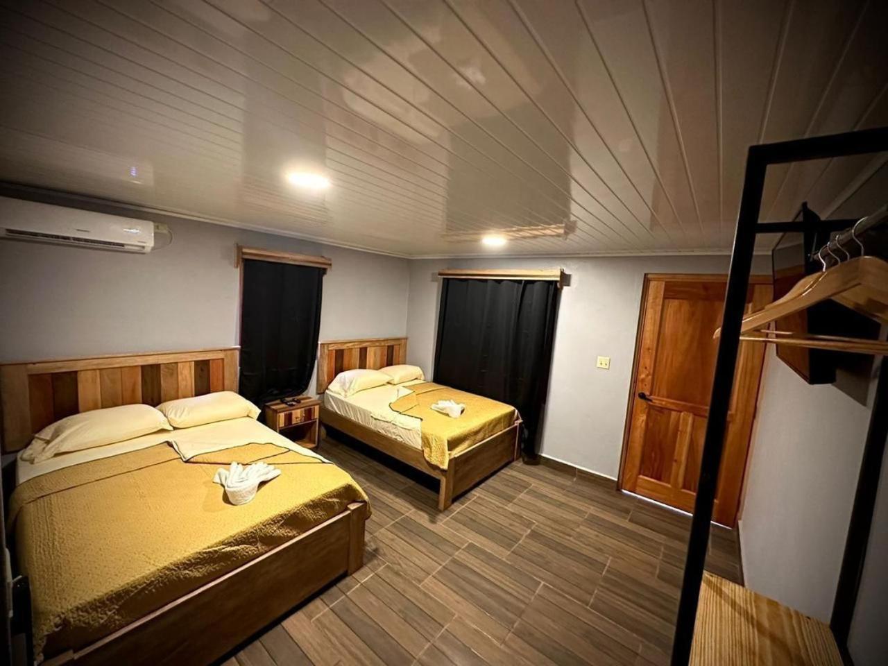 Blasina Beer Hostel Boquete Eksteriør bilde